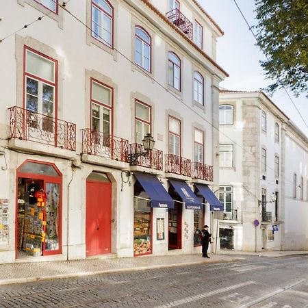 Appartamento Alfama Sophisticate Flat With Balconies 2Bedrs 2Baths & Ac In 19Th Century Building Historic Center Lisbona Esterno foto